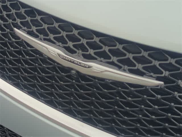 Thumbnail: 2024 Chrysler Pacifica - 12