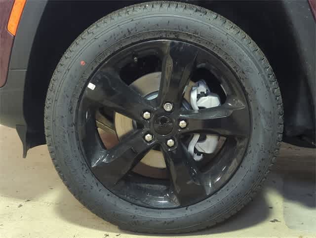 Thumbnail: 2025 Jeep Grand Cherokee - 12