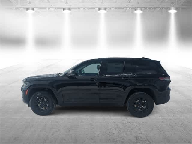Thumbnail: 2025 Jeep Grand Cherokee - 5