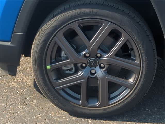 Thumbnail: 2026 Jeep Compass - 14