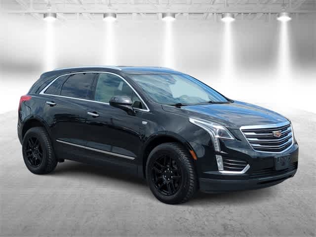 Thumbnail: 2017 Cadillac XT5 - 2