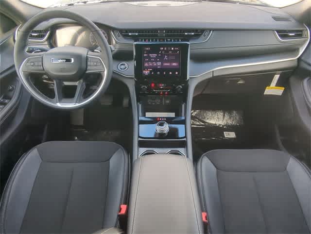 Thumbnail: 2025 Jeep Grand Cherokee L - 15