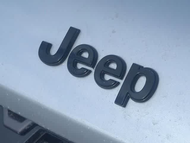 Thumbnail: 2026 Jeep Grand Cherokee - 12