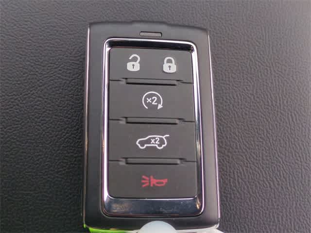 2025 Jeep Grand Cherokee Altitude 35