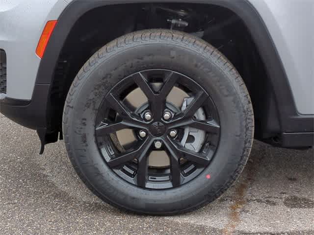 Thumbnail: 2025 Jeep Grand Cherokee L - 13