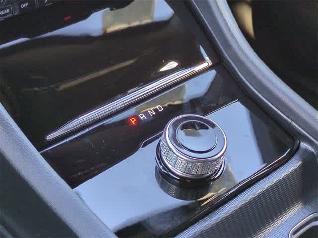 Thumbnail: 2025 Jeep Grand Cherokee - 32