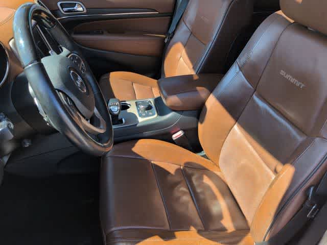 Thumbnail: 2015 Jeep Grand Cherokee - 16