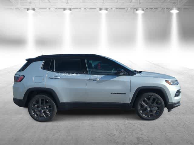 Thumbnail: 2026 Jeep Compass - 9