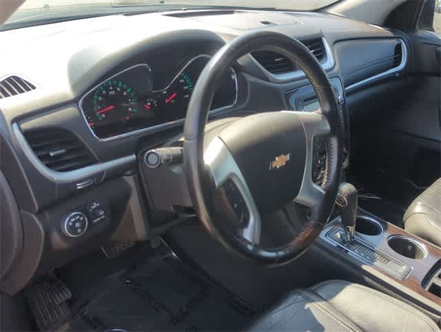 Thumbnail: 2016 Chevrolet Traverse - 10