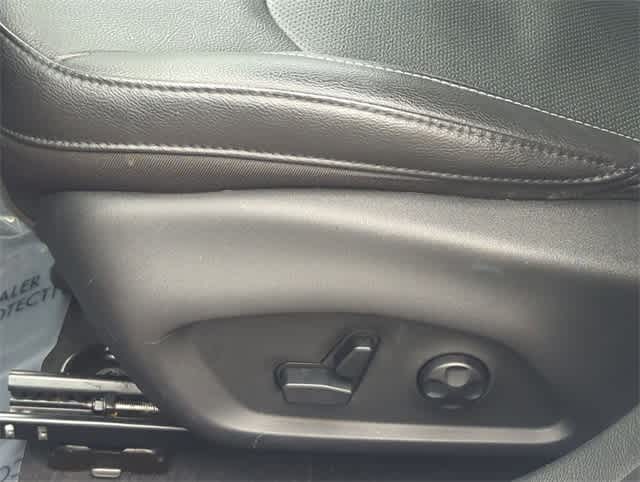 Thumbnail: 2021 Jeep Compass - 17