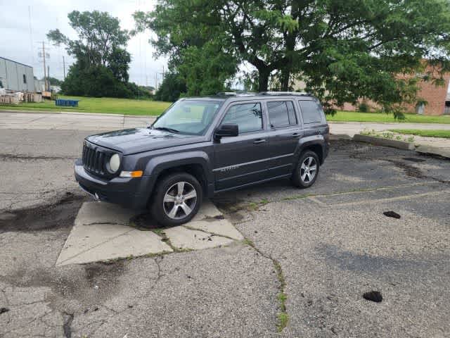 Thumbnail: 2016 Jeep Patriot - 26