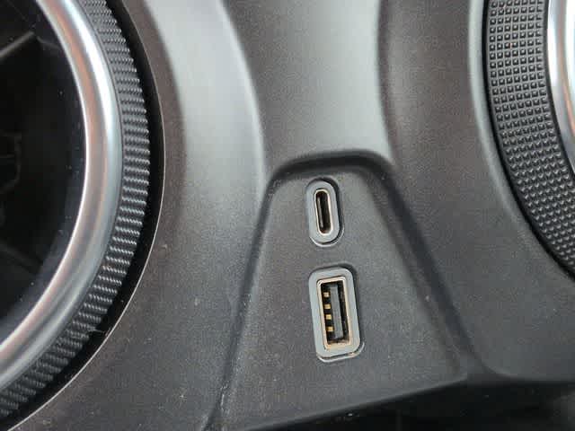 Thumbnail: 2020 Chevrolet Blazer - 29