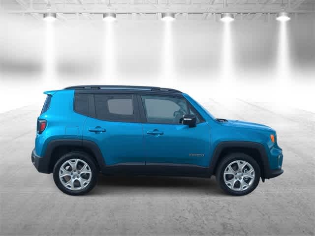 Thumbnail: 2022 Jeep Renegade - 9