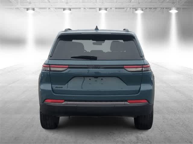 Thumbnail: 2026 Jeep Grand Cherokee - 7