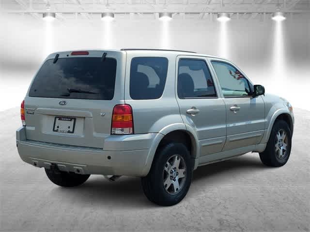 Thumbnail: 2005 Ford Escape - 8