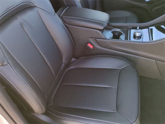 Thumbnail: 2025 Jeep Grand Cherokee - 24