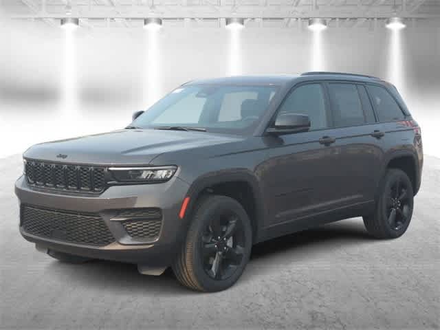 2025 Jeep Grand Cherokee Altitude 4