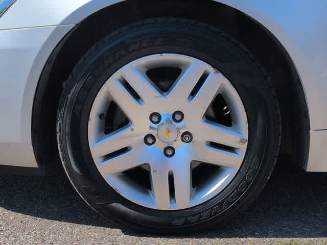 Thumbnail: 2011 Chevrolet Impala - 14