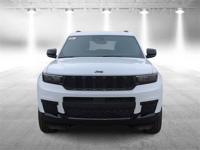 Thumbnail: 2025 Jeep Grand Cherokee L - 3