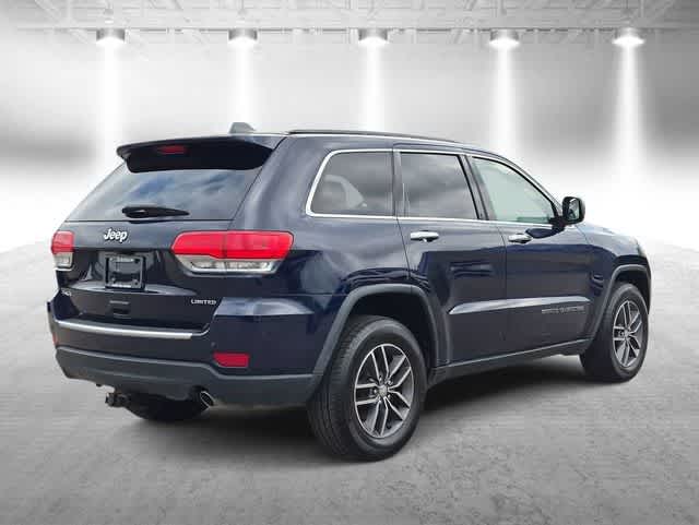 Thumbnail: 2017 Jeep Grand Cherokee - 8