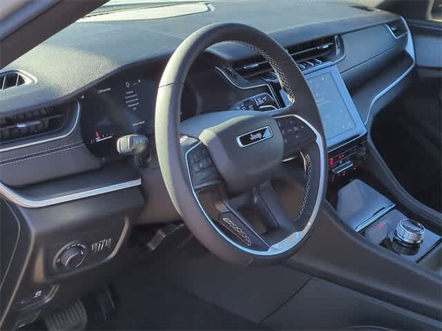 Thumbnail: 2025 Jeep Grand Cherokee - 10