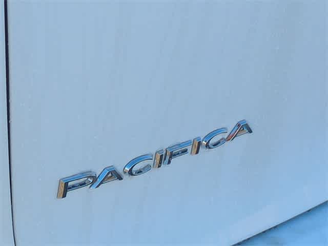 Thumbnail: 2026 Chrysler Pacifica - 13