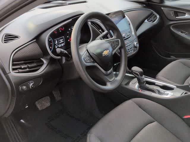 Thumbnail: 2023 Chevrolet Malibu - 10