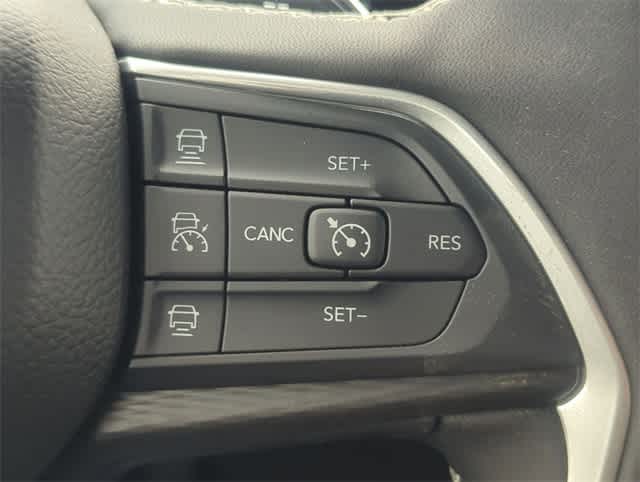 Thumbnail: 2025 Jeep Grand Cherokee - 26