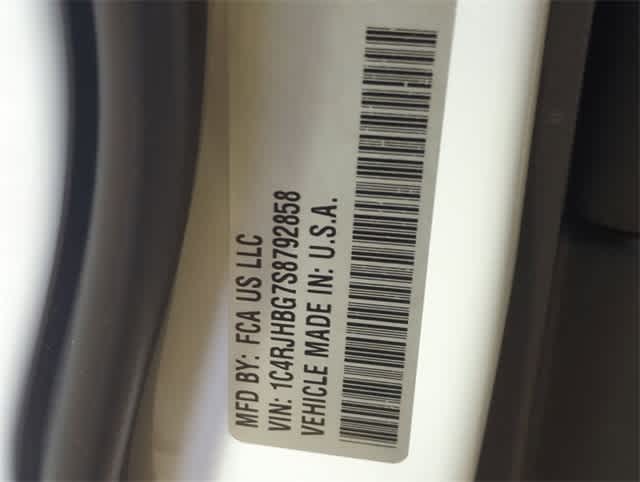 Thumbnail: 2025 Jeep Grand Cherokee - 36