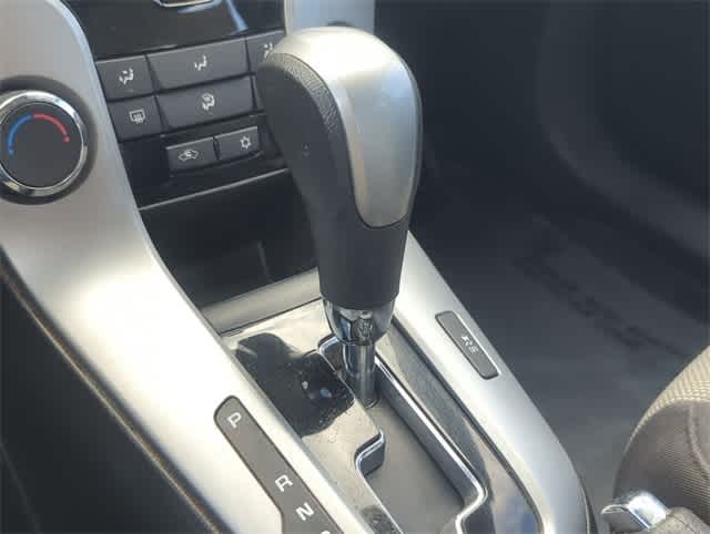 Thumbnail: 2012 Chevrolet Cruze - 29