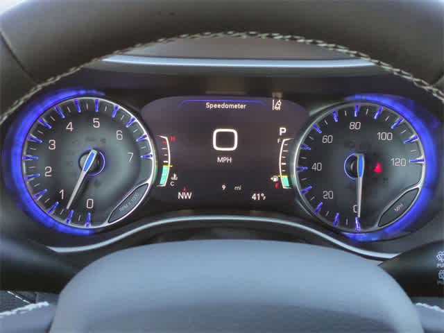 Thumbnail: 2026 Chrysler Pacifica - 34