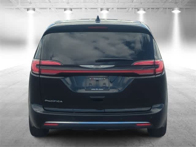Thumbnail: 2024 Chrysler Pacifica - 7