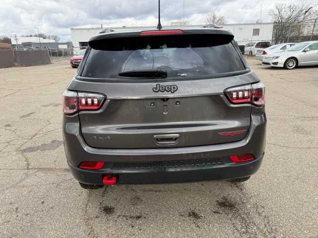 2024 Jeep Compass Trailhawk photo 4