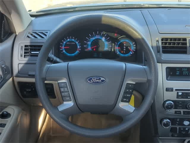 Thumbnail: 2012 Ford Fusion - 24