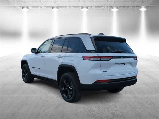 Thumbnail: 2025 Jeep Grand Cherokee - 6