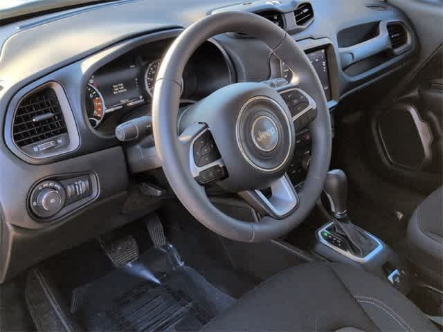 Thumbnail: 2023 Jeep Renegade - 10