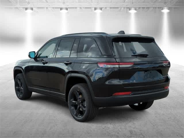 Thumbnail: 2025 Jeep Grand Cherokee - 6