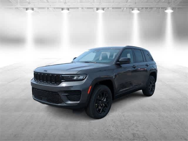 2025 Jeep Grand Cherokee Altitude 4