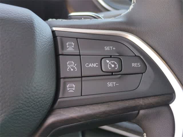 Thumbnail: 2025 Jeep Grand Cherokee L - 28