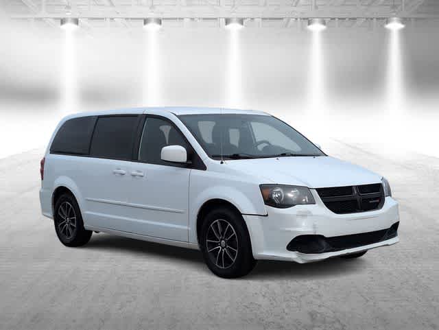 Used 2016 Dodge Grand Caravan SE Plus with VIN 2C4RDGBG3GR383608 for sale in Garden City, MI