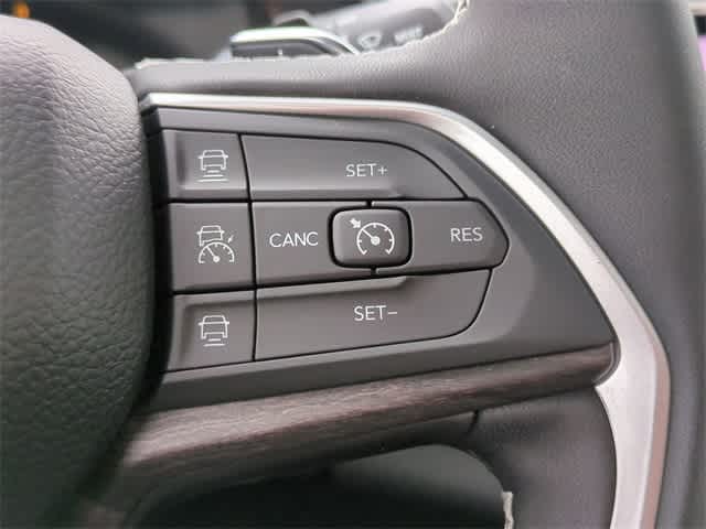 2025 Jeep Grand Cherokee L Limited Edition 27