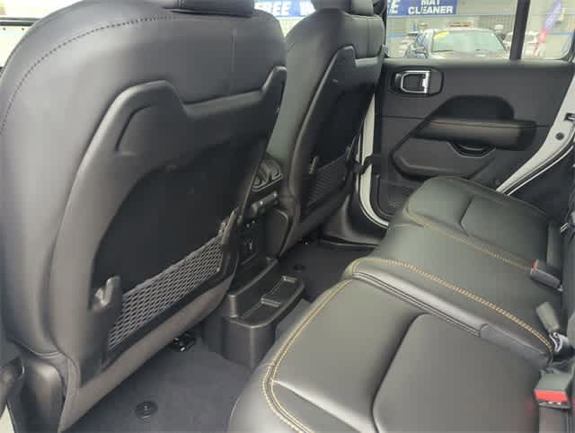 Thumbnail: 2025 Jeep Wrangler - 18