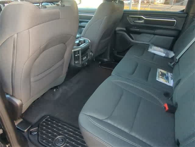 Thumbnail: 2026 RAM 1500 - 18