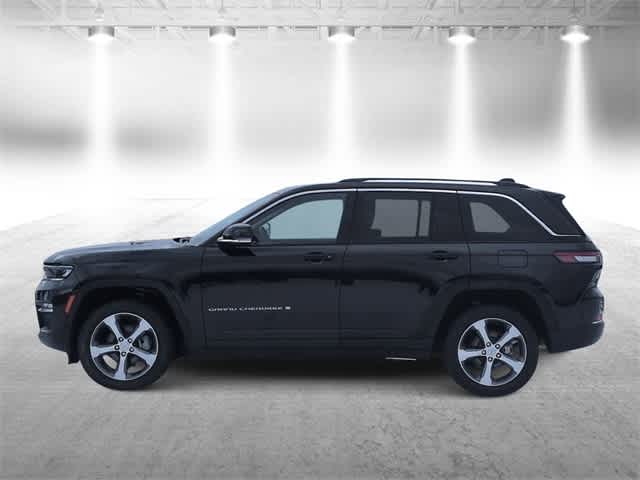Thumbnail: 2023 Jeep Grand Cherokee - 5