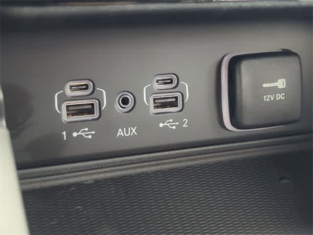 Thumbnail: 2025 Jeep Grand Cherokee - 32