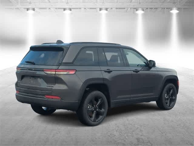 Thumbnail: 2025 Jeep Grand Cherokee - 8