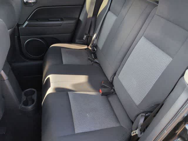 Thumbnail: 2010 Jeep Patriot - 19
