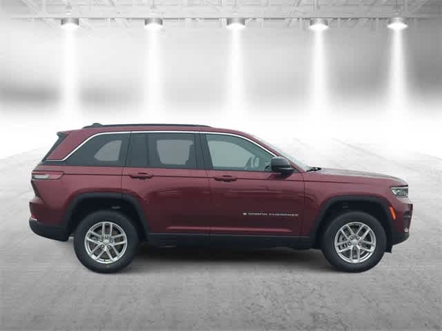 Thumbnail: 2025 Jeep Grand Cherokee - 9