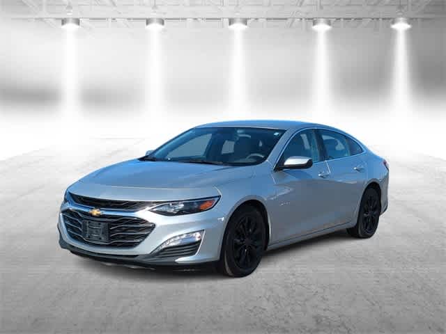 Thumbnail: 2020 Chevrolet Malibu - 4