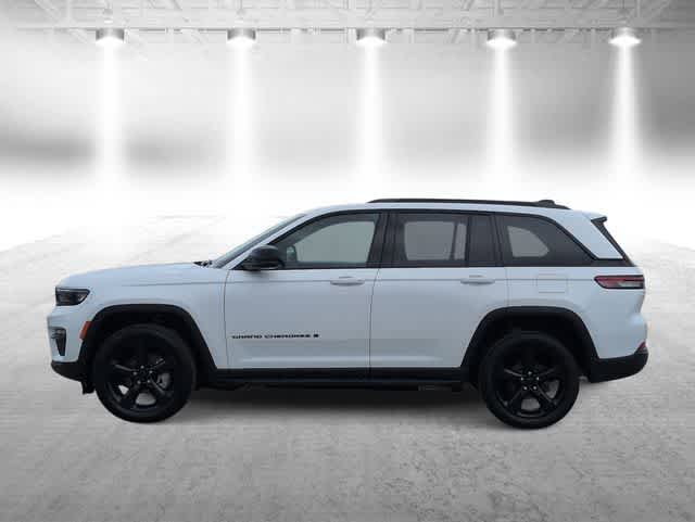 Thumbnail: 2024 Jeep Grand Cherokee - 5